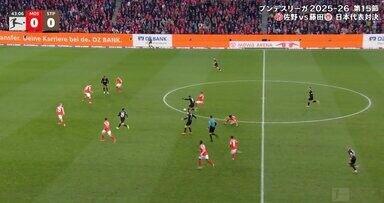 「容赦ないな…」佐野海舟、強烈な“爆速タックル”→藤田譲瑠チマを吹っ飛ばす「バチバチだな」日本代表同士の激しい肉弾戦にファン大興奮