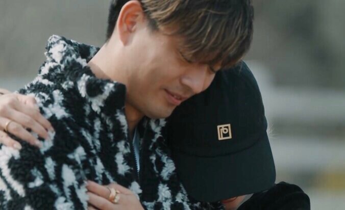 【写真・画像】元国民的アイドルの38歳元夫にシンママ美女が密着アピール「好きっていう気持ちだけ伝えさせてください」　2枚目