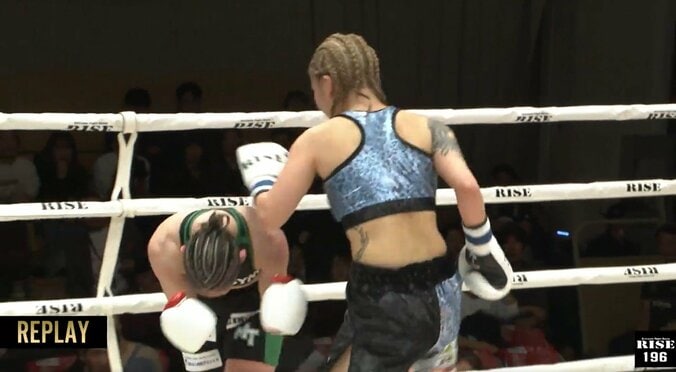 女子キック、デビュー戦で衝撃KO 戦慄ミドルで大の字に…「男でも倒れる」完全決着に騒然 4枚目