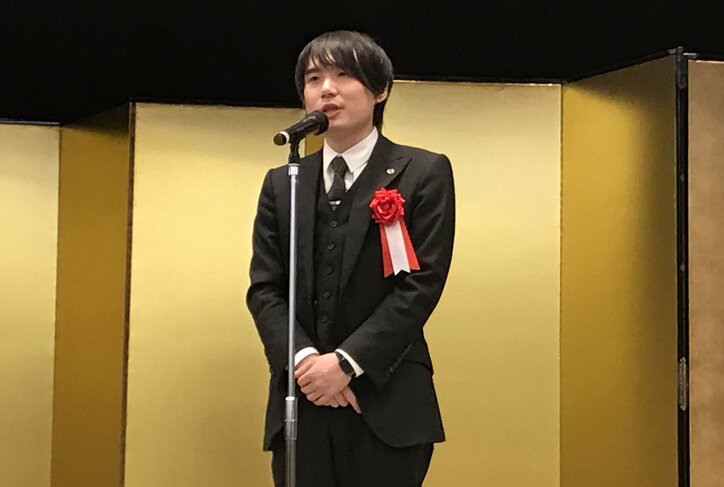 将棋・第75期名人戦七番勝負　第4局前夜祭で佐藤天彦名人「信長公のように激しく」