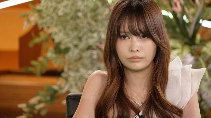 【映像】美人すぎるポーカー女王、“渾身のストレート”に笑顔