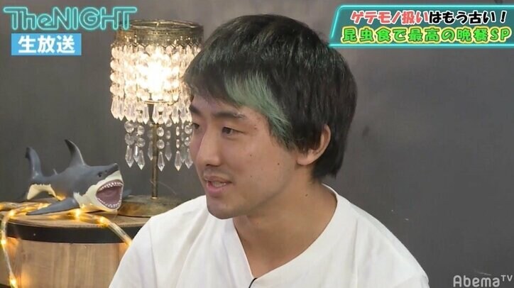 スピードワゴン小沢、“コオロギラーメン”に考案者も絶賛の食レポを披露