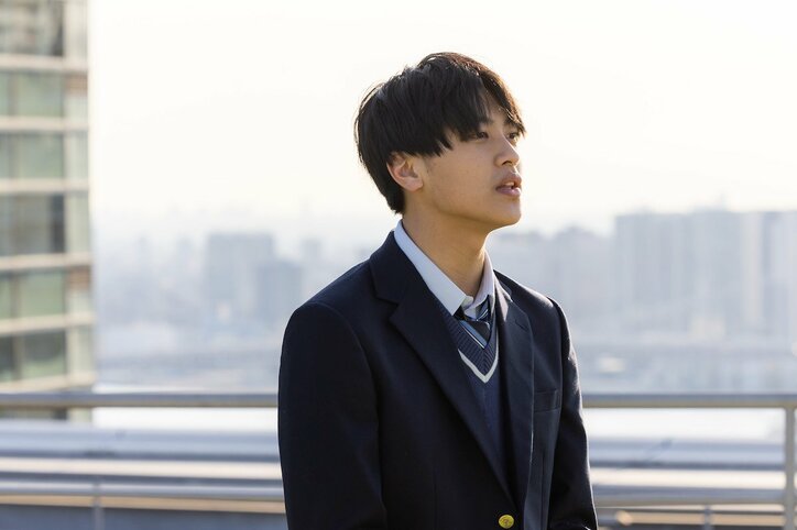 ぎゅっと抱きしめ、まさかキス！？身長差カップル・たすく＆えみりのイチャイチャにゆいPら大興奮『恋ステ 2023春～Sweet Orange Memory～』