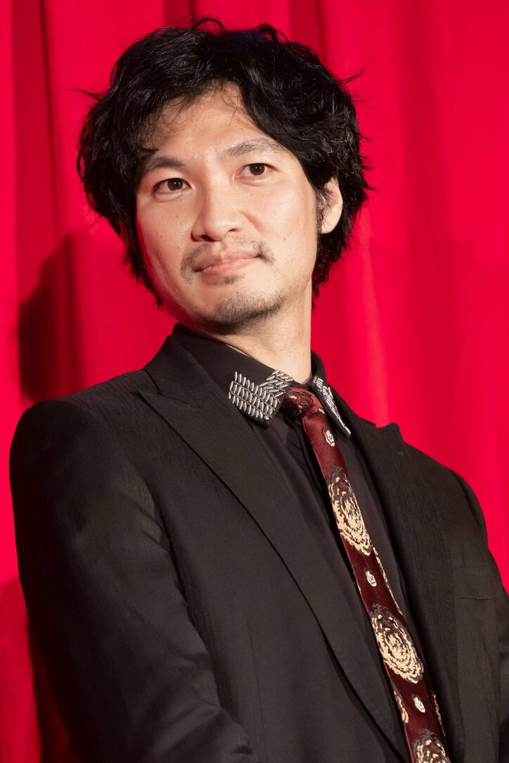 青木崇高が焼き肉屋で目撃！佐藤健の意外な食い意地が明らかに