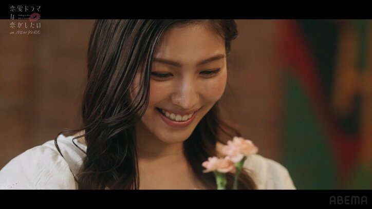 「こんなに気持ち良いんだね」婚約者との関係に悩む女性が、年下イケメンと一夜限りの逃避行