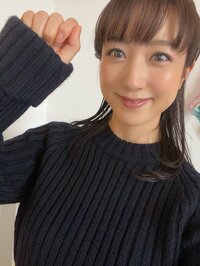 川田裕美『厚手のニット』