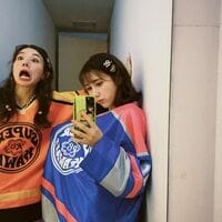 「最強姉妹らぶ」「憧れ」仲里依紗、妹と素ではしゃぐ仲良し姉妹ショットを公開し反響