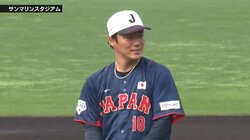 大量のファンに見られる練習は試合より緊張する？各球団のエースたちがノックにドタバタ＆苦笑い