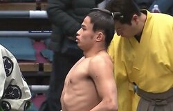 「モデル並の体形」「出待ちしたけどイケメンだった」スタイル抜群の幕下力士が話題 「この体格で幕下」驚きの声も