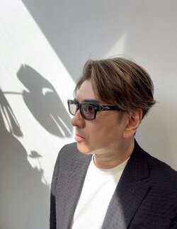 川崎麻世、新しいヘアスタイルを披露「何よりも清潔感が大切だと思います」独自の“身だしなみ論”も明かす