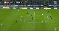 「変態キック！」「エグすぎる」スポルティング守田英正が美しすぎる“超絶ロングパス”を炸裂した瞬間　自陣センターサークル付近から高精度パス