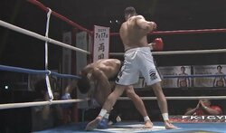 珍しいダウン“ジワ倒れ”の衝撃KO 魔裟斗「カーフでふくらはぎが腫れてる」竹原慎二「パンチの連打に行く前に足を殺した」緻密な圧勝劇に感嘆