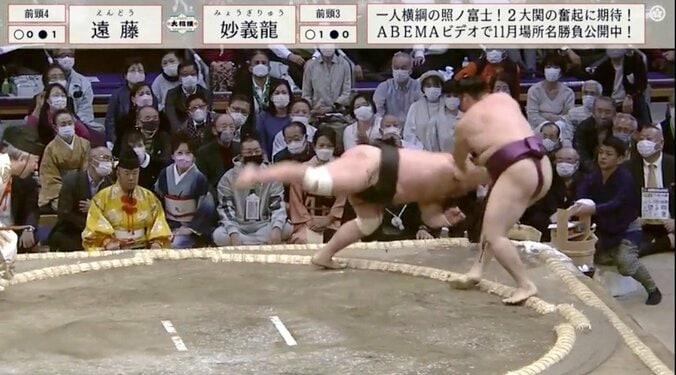 叩かれたら叩き返す！ 遠藤が“流れるような”突き落としで今場所初勝利　ファン称賛「華麗な相撲！」 1枚目