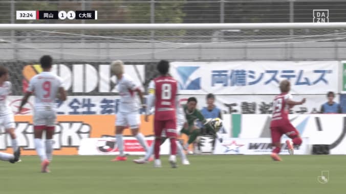 Ｊリーグファン騒然！「とんでもねぇ19歳」高速カットイン→丁寧すぎるフィニッシュが「シュートのお手本」「凄すぎる」佐藤龍之介がスーパーゴール 3枚目