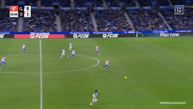 「なんやその神パス！」久保建英、DF3枚引きつけ→左足アウトサイドパスで華麗アシスト！「よく見えてる」2026年初戦でMOMに選出 3枚目