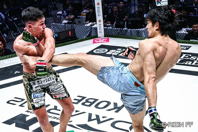 桜庭大世が宇佐美正パトリックを撃破