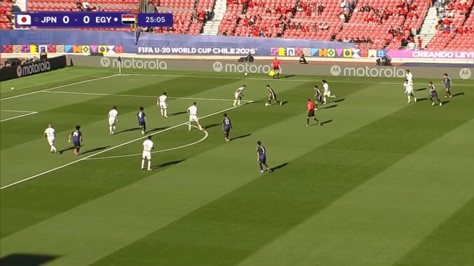 【U-20W杯】日本代表10番の“絶品ノールックパス”に騒然！「技術の高さよ」「攻撃のスイッチを入れた」大関友翔が先制点を演出した瞬間 3枚目