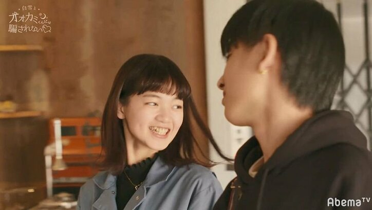 同じ男子に思いを寄せる女子2人のマウント合戦が勃発!? 空気が張り詰める作業場、冷戦状態に…『白雪とオオカミくん』第4話