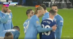 怒ってたのは誰？ 世界中でバズった試合中の悪ふざけ「スパイ行為」 仕掛けた“犯人”が当時の様子を語った！マンCの選手がブチギレた決定的瞬間