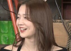 「TWICEミナ似」日本一可愛い女子高生の19歳美人姉に絶賛の声「お姉ちゃんの方がモテます」