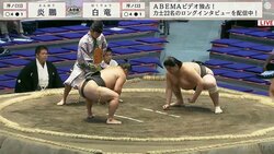 16歳の超フレッシュ行司を襲ったハプニング……「事故w」「コケても立ち直った」“初体験”な姿に視聴者熱視線