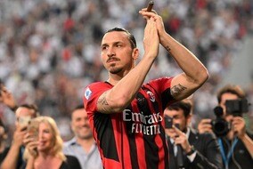 「マジで41歳かよっ！」イブラヒモビッチがボクサー姿で披露した“超鋼鉄ボディ”に英紙も驚愕！「いまだフィジカルの怪物」