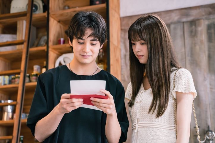 ひろむ「振り返った瞬間、この人だと思った」ゆうかとの運命の出会いを語る、2人だけで料理も『ひろむ・ゆうか final balloon』第1話