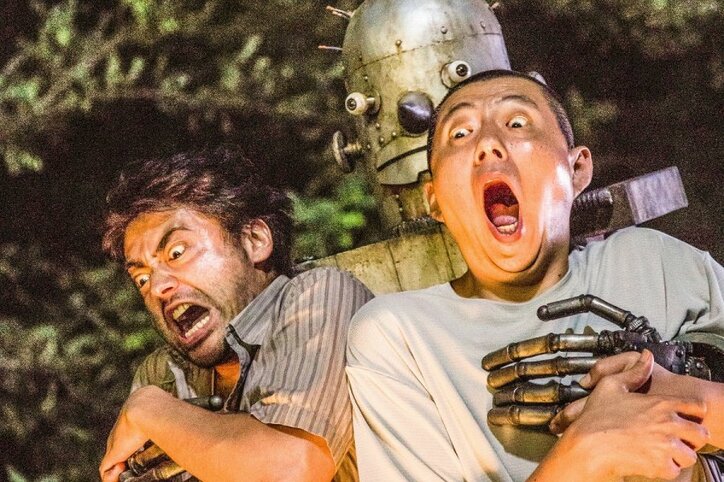 山田孝之・佐藤健・荒川良々がロボットと共同生活　『ハード・コア』本予告映像解禁