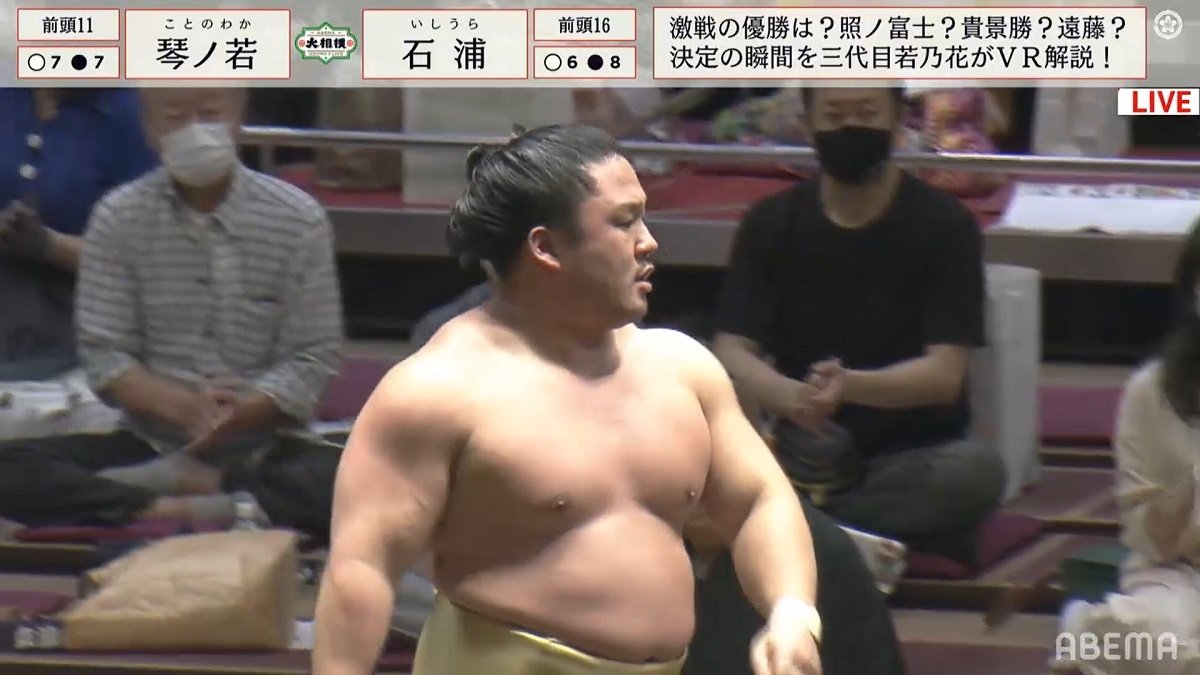 反りとひねりの合体技 小兵 石浦が見せた豪快技に元若乃花も 来場所につながるいい相撲 相撲 Abema Times