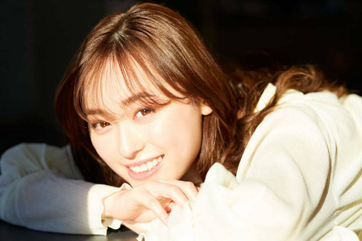 新品未開封 福原遥アクリルスタンド8種 福原遥のデビュー曲「未完成な光たち」よりMV公開！ | アニメイトタイムズ