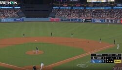 もうワケわからん！ 大谷翔平、特大弾で“まさかの光景”「えげつない」 爆速“187キロ”→とんでもない角度で飛んでいく…「大谷さん何してんのw」