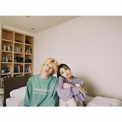 『ドラ恋』アユリ、ケイスケとの仲良しショット公開に「ラブラブカップルにしか見えん」「らぶい！」とファン大興奮