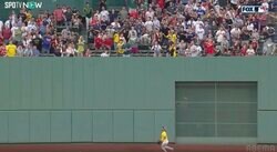 ウソでしょ…？ 大谷翔平、爆速特大弾に“混乱”「ビックリしてるw」外野手の動きが突然おかしくなる「そりゃそうなる」