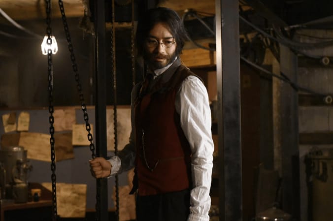 斎藤工、怪しげな博士役が話題「ジョニーデップ似」の声も 2枚目