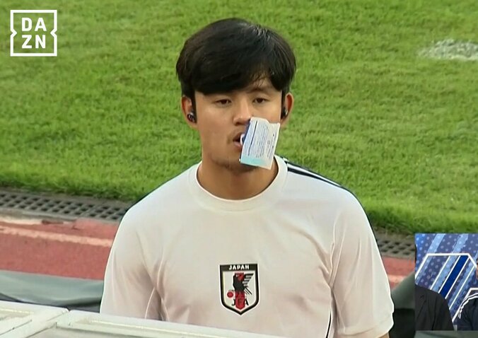 【写真・画像】「ウイングに回そうぜ！」菅原由勢のスーパーゴールにサウサンプトン・ファンも興奮！「マンガみたい」「もっと出番を与えるべき」「狂ってる」　1枚目