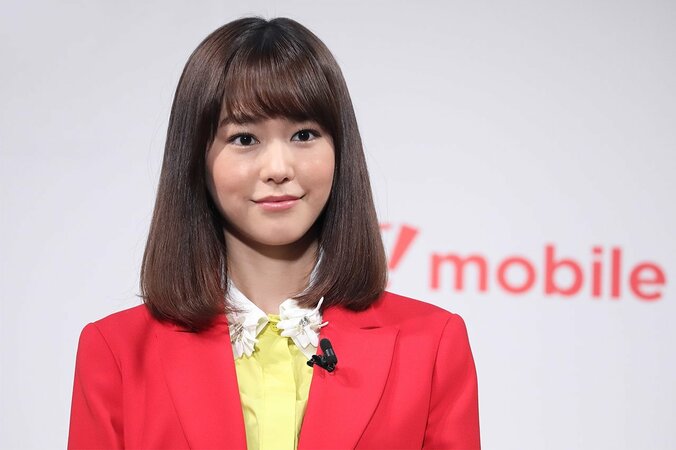 桐谷美玲、SNOW要らずの“人力”トナカイショットを公開「破壊力やばすぎ」 1枚目