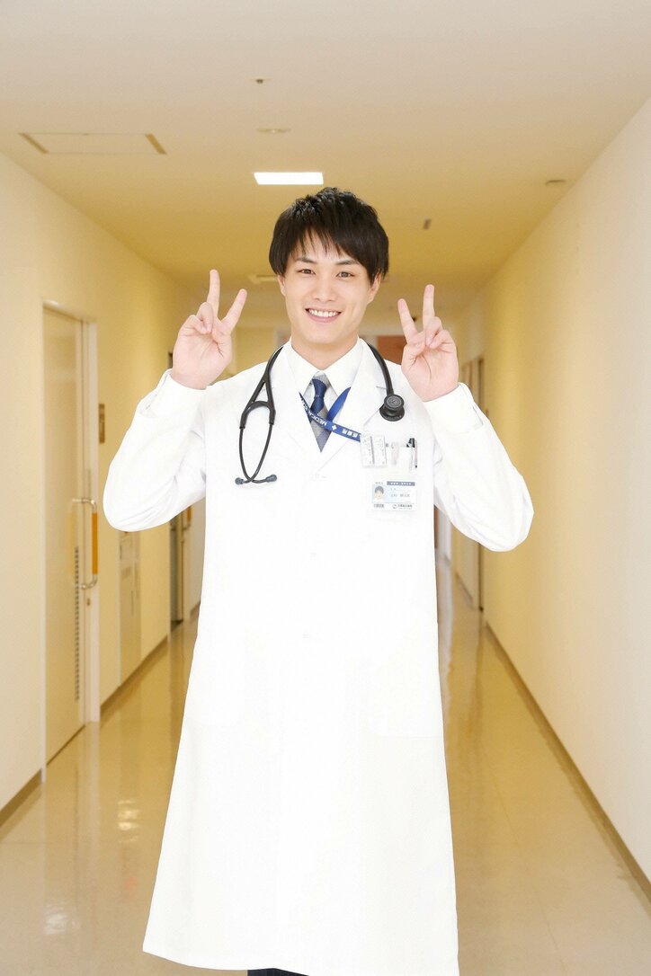 鈴木伸之 ブログを開始 イケメン医師役の白衣姿に 似合いすぎ 最高 の声 話題 Abema Times 鈴木伸之 ブログを開始 イケメン医師役の白衣姿に 似合いすぎ 最高 の声 話題 Abema Times