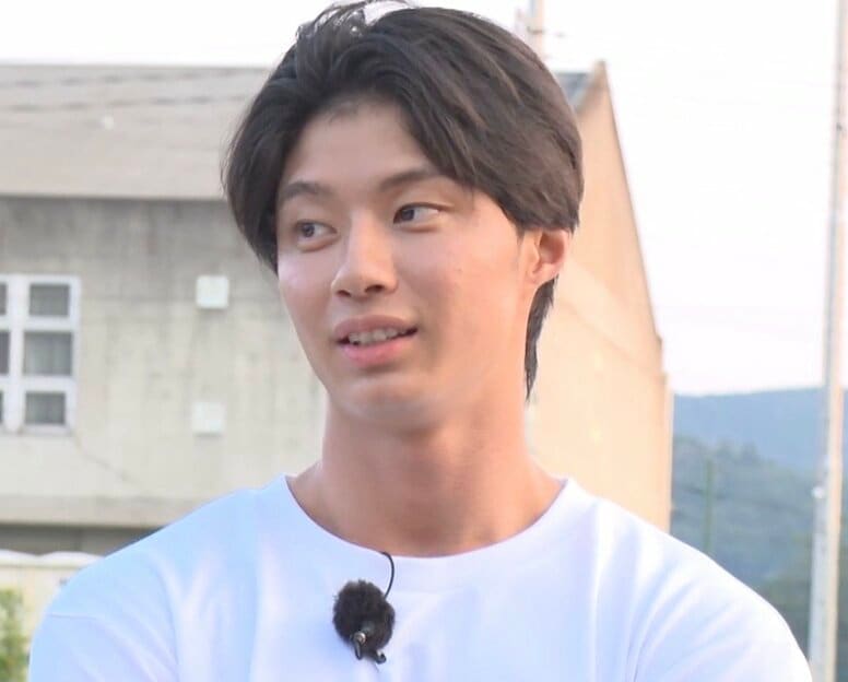 元高校生ボディビルチャンピオン、100メートル走でとんでもない速さを披露！驚異的身体能力に「すごいわ！」驚きの声