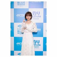 前田敦子、『クールアングラーズアワード2022』受賞を報告 真っ白なドレス姿に「お姫様みたい」と絶賛の声