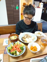 山田花子『晩ごはん』