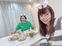 川崎希『UBER EATSで豪華ごはん♡』