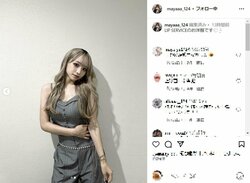 「しゅんまや」重川茉弥の大人っぽいメイク＆衣装に「髪色どタイプすぎる」「ビジュ爆発」と絶賛の声