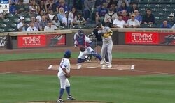 今永昇太が「無双してる」 強打者も“魔球”にビックリ… 空振り三振に呆然&フリーズ「どんな球投げんねん」