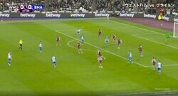 スタジアム騒然！「美しい」「ブレないな…」 相手DF陣を引かせるブライトンのパス回しがエグすぎる瞬間　支配率、パス成功率、パス本数がマンチェスター・シティに次いで2位にランクイン