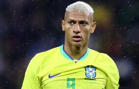 メンバー発表を直視できないリシャルリソン、名前呼ばれ渾身のガッツポーズ&咆哮! ケガが懸念も無事W杯へ