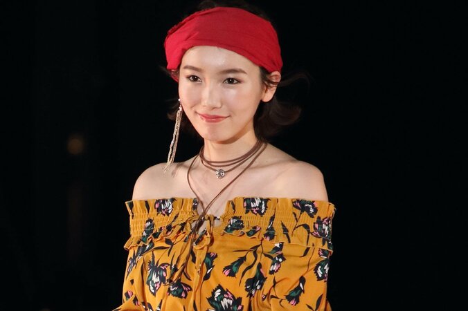 平祐奈、初のガールズアワード出演「心臓バクバクだった」 6枚目