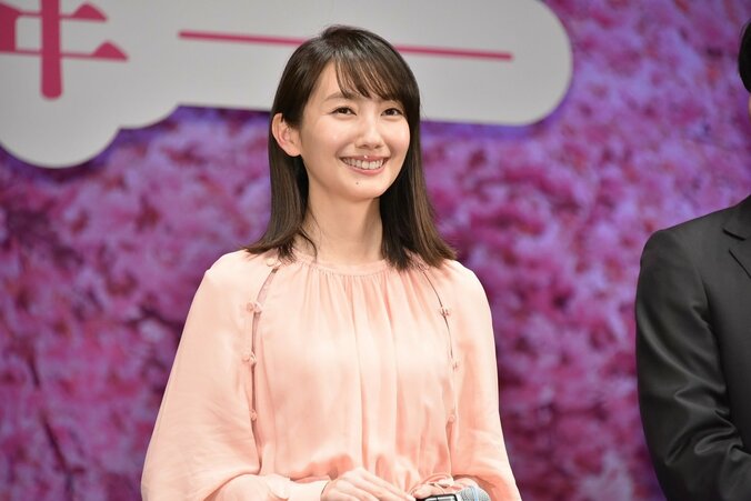 波瑠、遊川組の衣装合わせ9時間に「洗礼だと思った」 1枚目