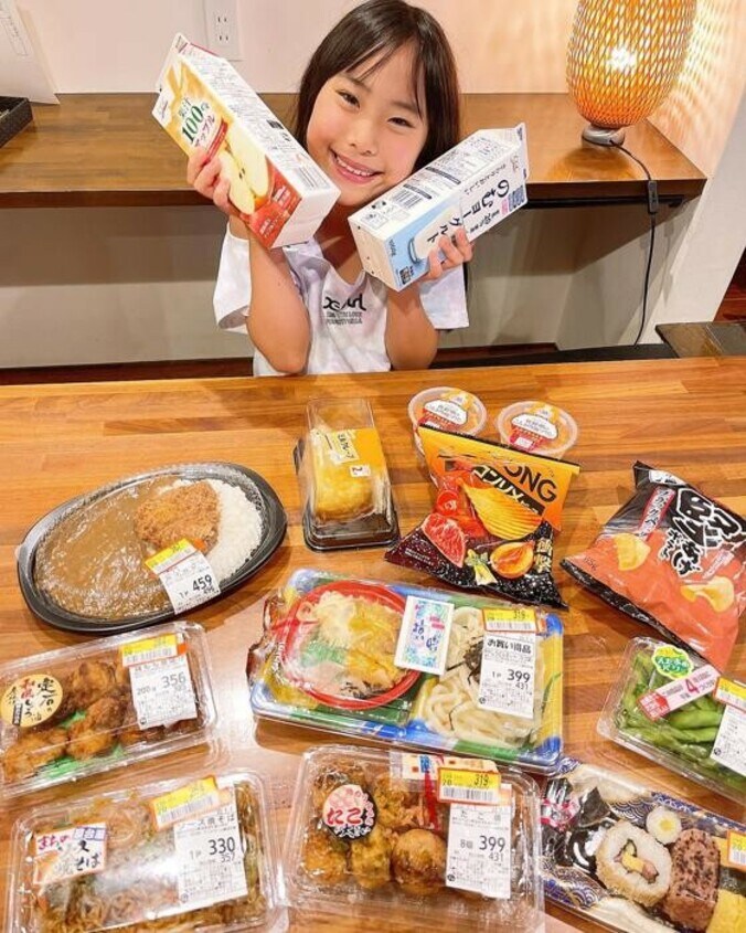  みきママ、スーパーで総菜を大量に購入するも「俺はママが作ったご飯が食べたい」  1枚目