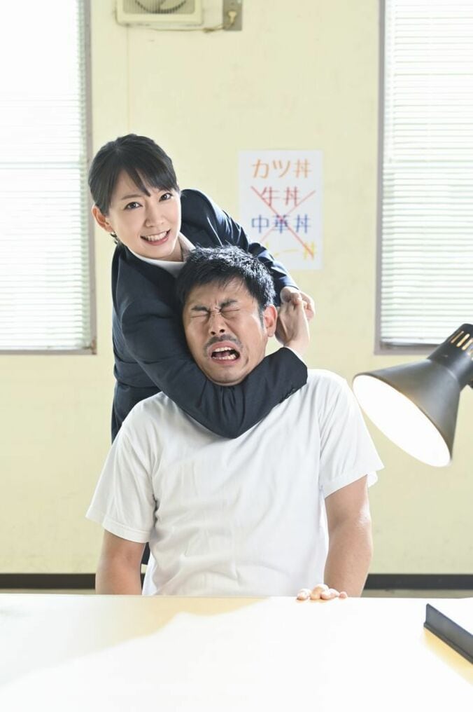 磯村勇斗、吉岡里帆出演『時効警察とくべつへん』AbemaTVにて放送 5枚目