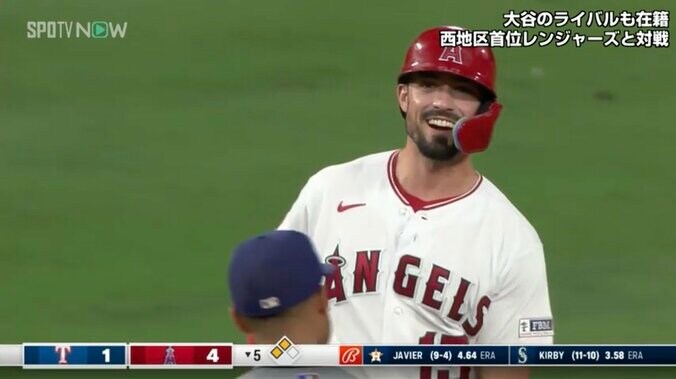 大谷翔平の同僚グリチック、リプレー検証でホームランが一転ツーベースヒットに訂正も笑顔　ベンチで判定を待つ表情にファン「リアクションかわよ」「ぐり良い人だなぁ」 1枚目